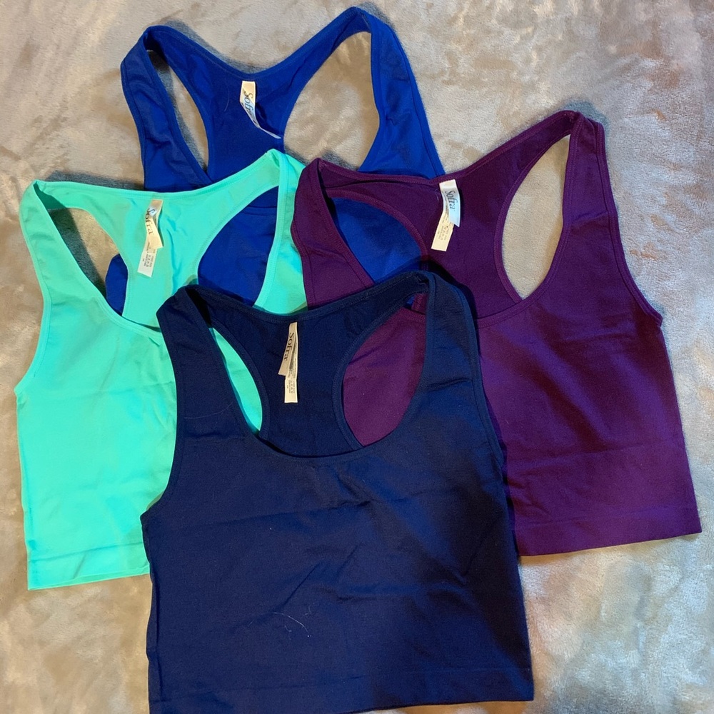 Razorback crop tops